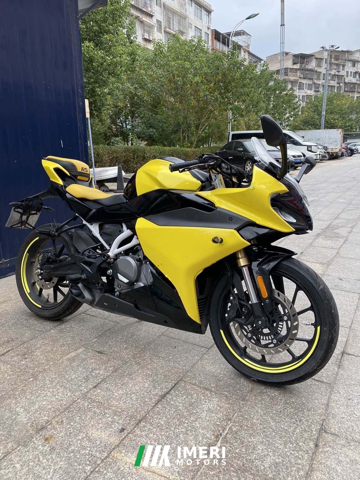 2021 CFMOTO 250SR