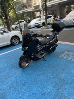 Yamaha NMAX 155 cc - photo 8