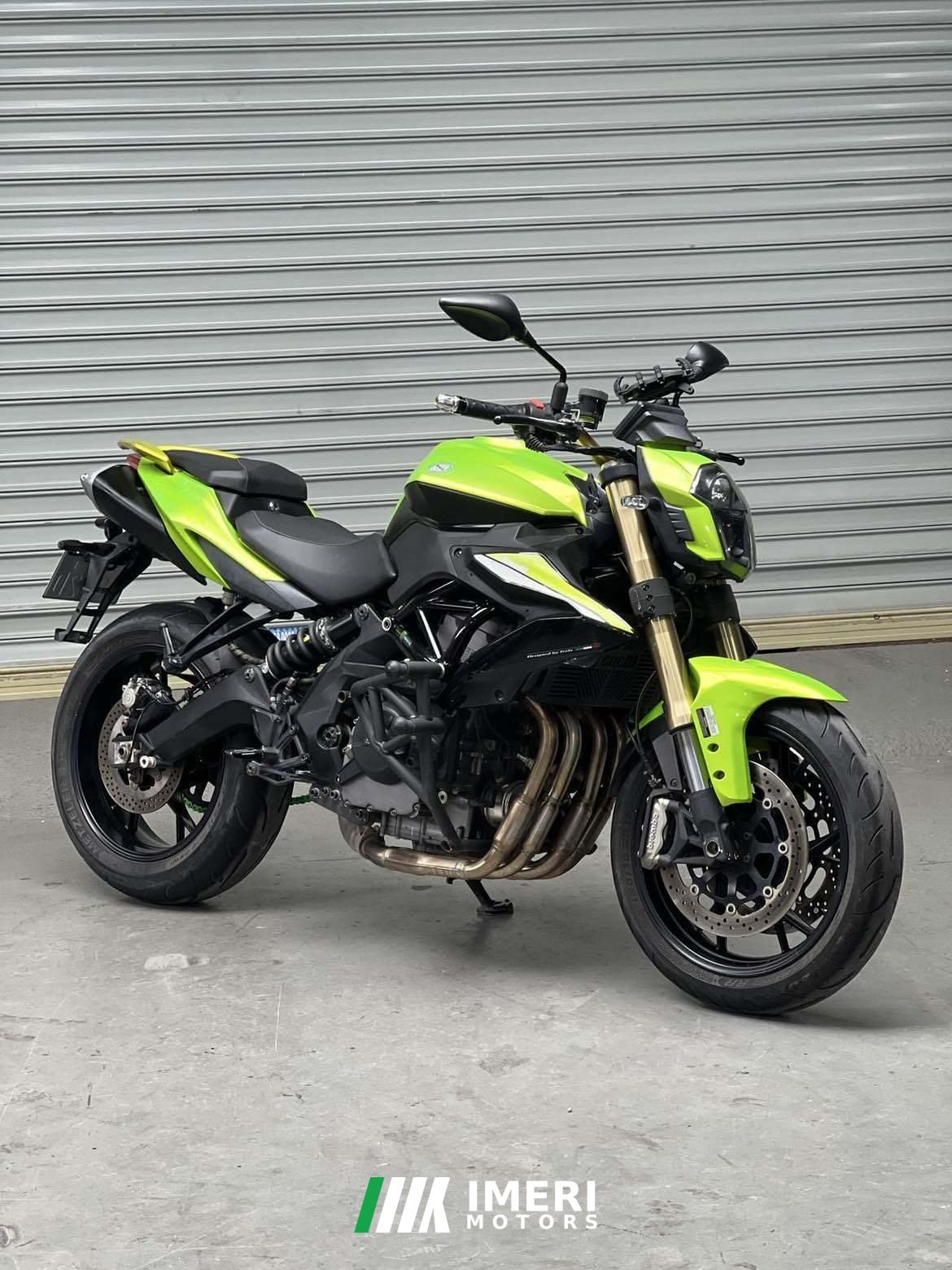 2021 Benelli TNT600i