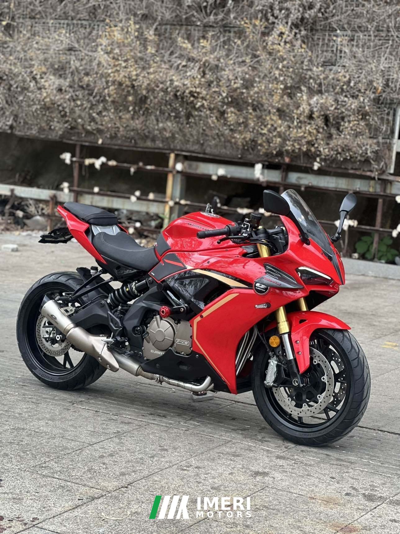 2022 QJMOTOR SRK 600