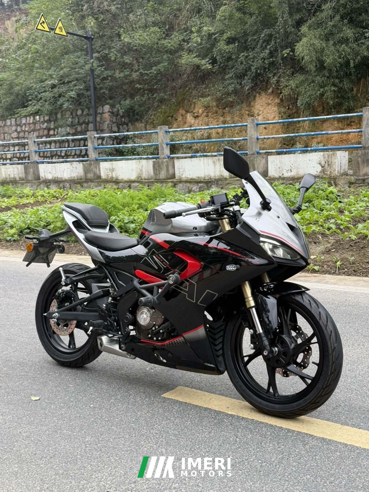 2023 QJMOTOR SRK 150
