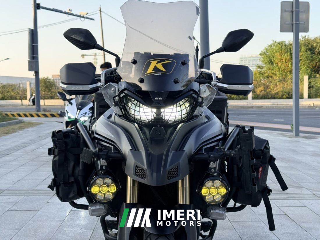 Benelli TRK702 700 cc - мотоцикл из Китая