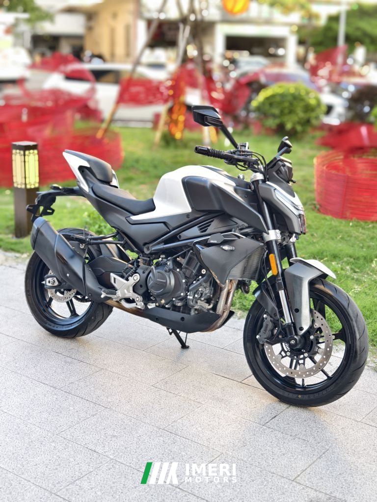 2025 CFMOTO 450NK