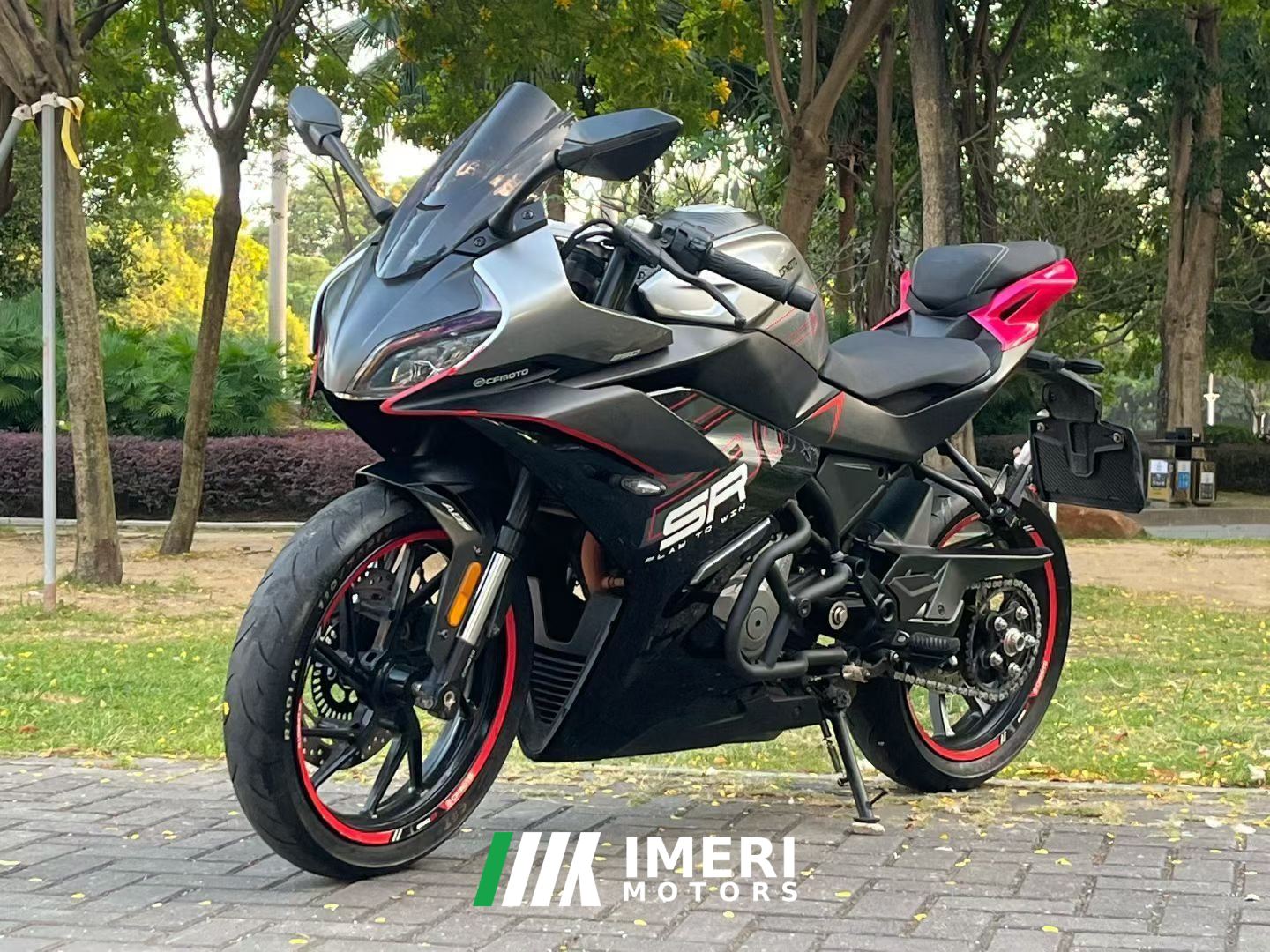 2023 CFMOTO 250SR