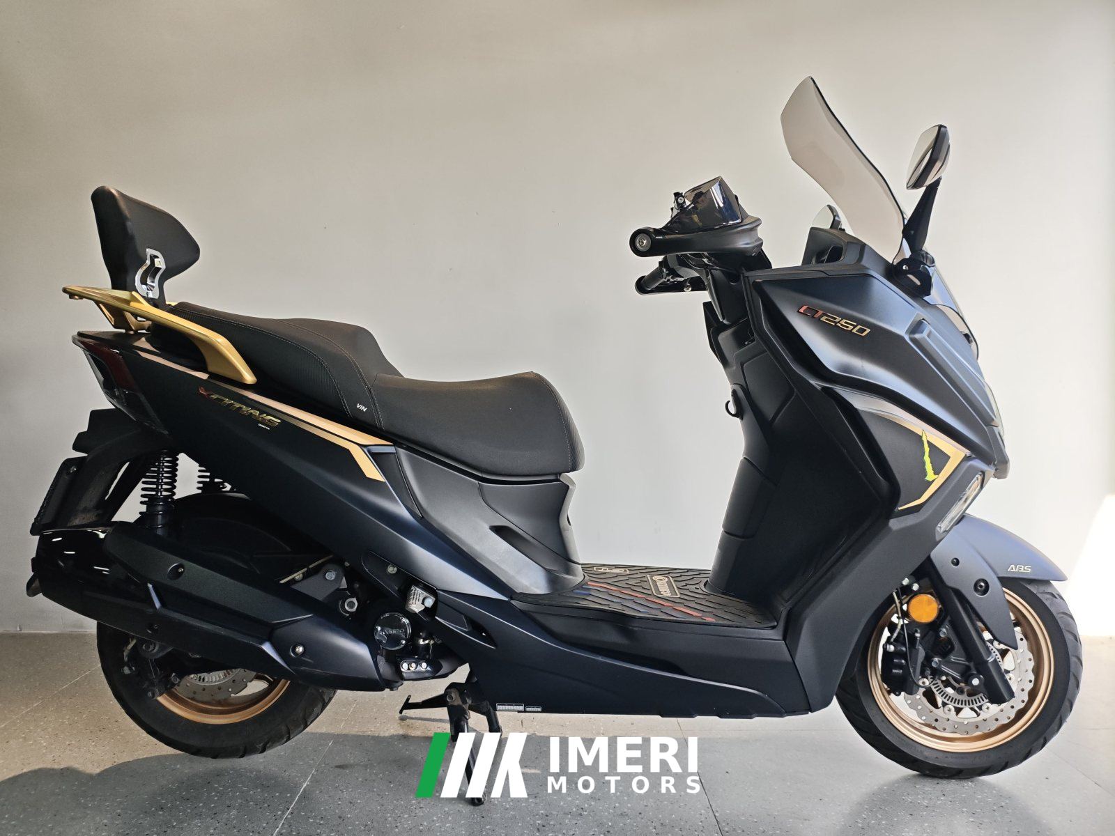 2023 KYMCO Rowing CT250