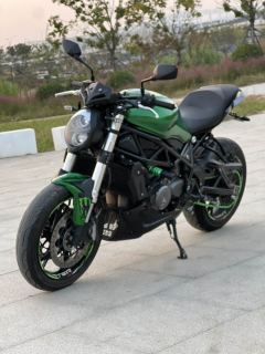 Benelli 752S 750 cc - фото 3