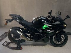 Kawasaki Ninja 400 - ფოტო 1