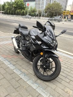 Haojue Suzuki GSX250R - ფოტო 1