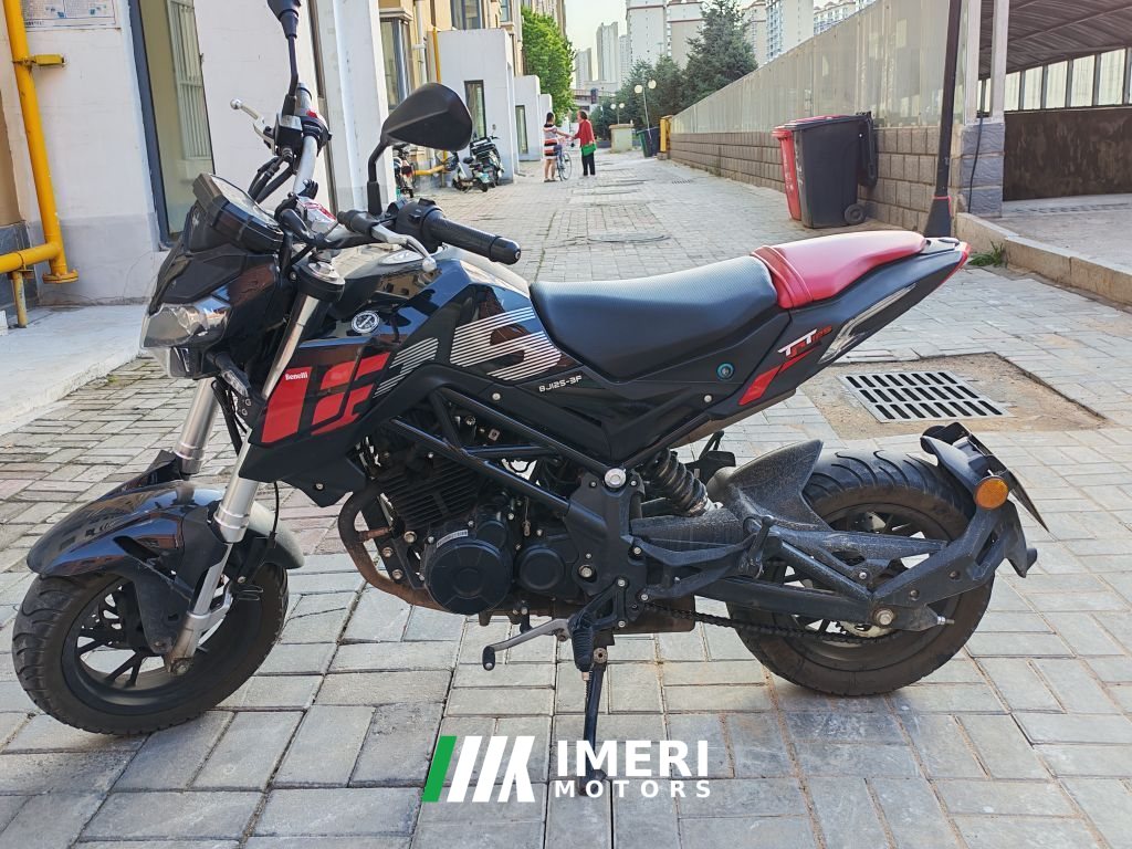 Benelli TNT125 135 cc - მოტოციკლი ჩინეთიდან