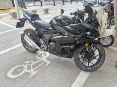 Haojue Suzuki GSX250R - ფოტო 1