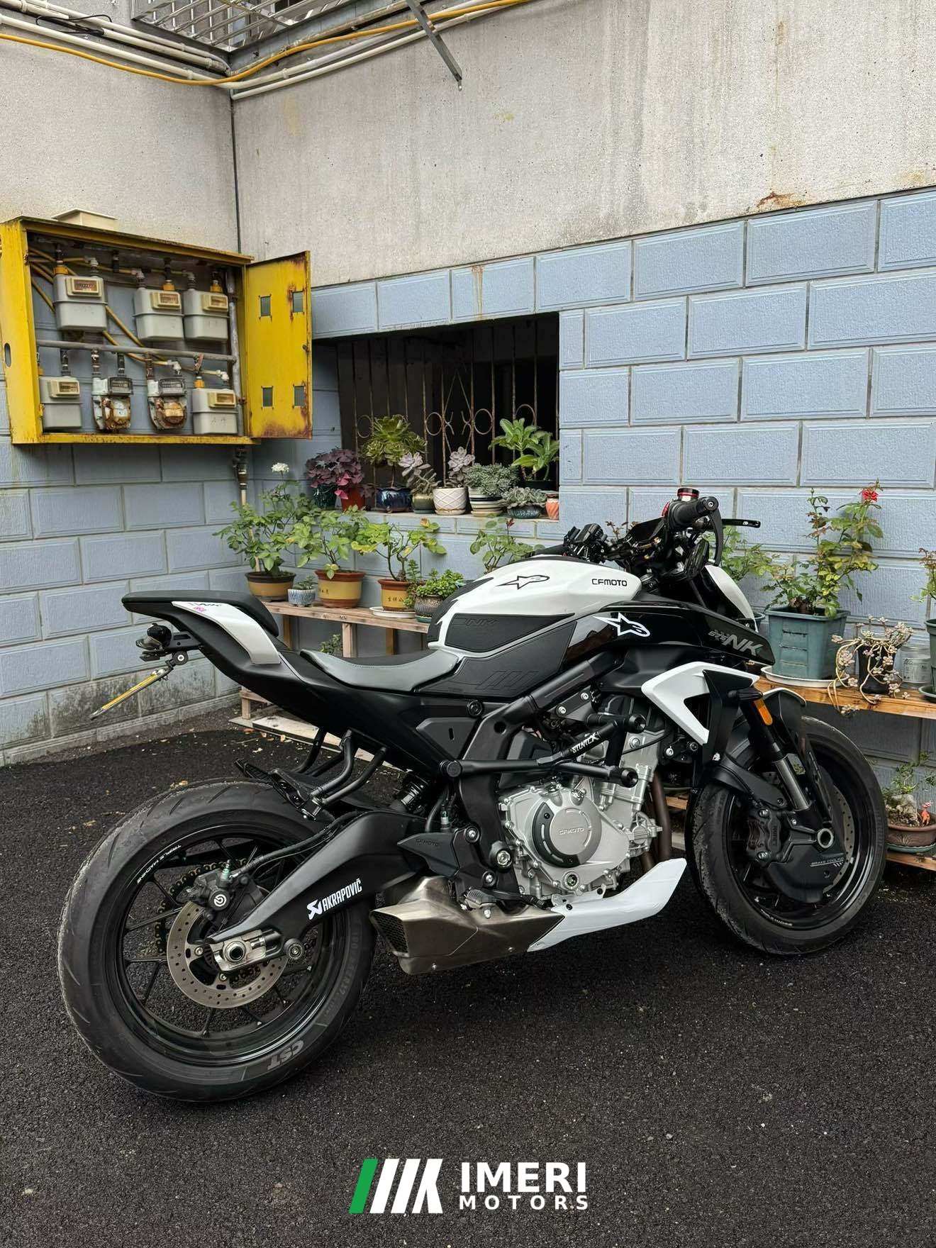 2025 CFMOTO 675NK
