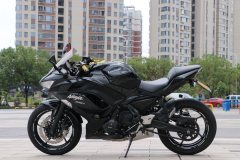 Kawasaki Ninja 650 - ფოტო 1