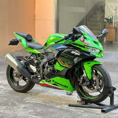 Kawasaki ZX-4R 400 cc - photo 1