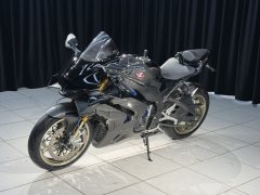 Honda CBR 1000 RR-R - photo 3