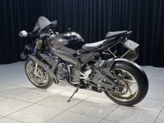 Honda CBR 1000 RR-R - photo 9