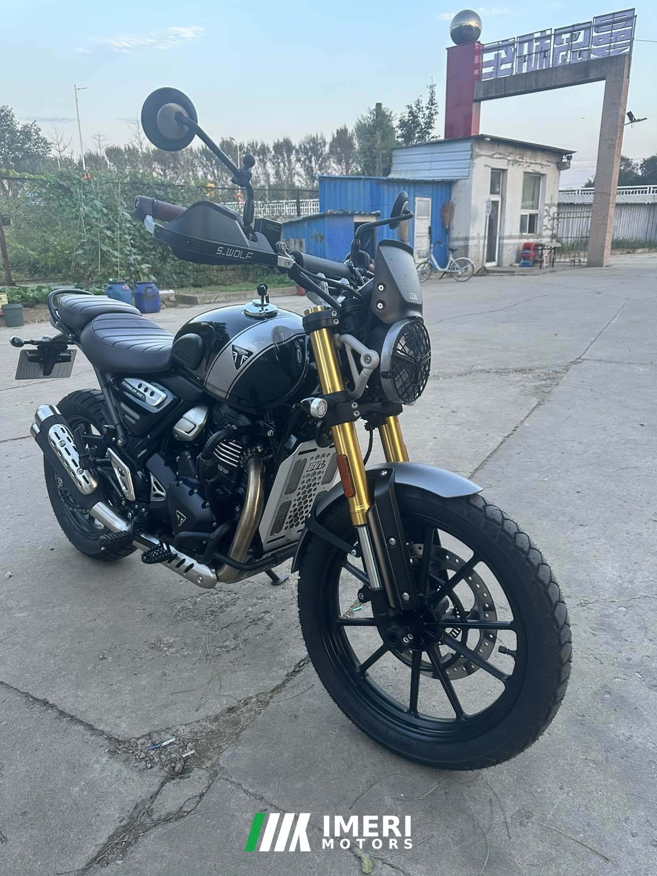 2024 Triumph Scrambler 400 X
