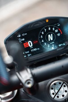 Ducati Monster 950 - ფოტო 4