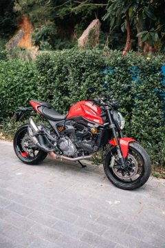 Ducati Monster 950 - ფოტო 5