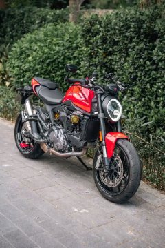 Ducati Monster 950 - ფოტო 8