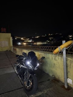 Honda CBR400R - ფოტო 1