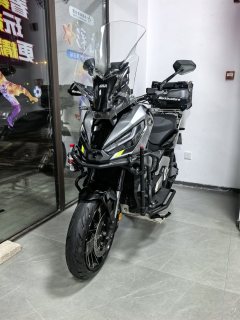 Honda X-ADV 750 - ფოტო 2