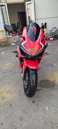 Honda CBR500R (import) - photo 2