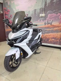 SYM Cruisym 400 - ფოტო 6