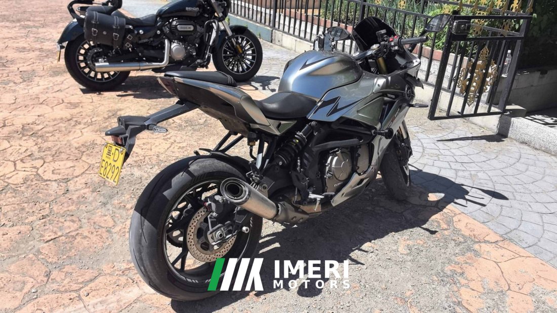 QJMOTOR Sai 600 - motorcycle from China