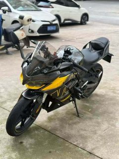 Voge 250RR - ფოტო 2