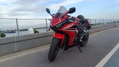 Honda CBR400R - ფოტო 1