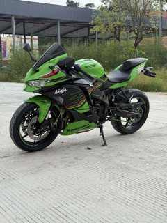 Kawasaki ZX-4R 400 cc - ფოტო 4