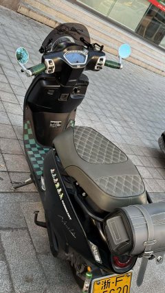 Sundiro Honda NS125LA - ფოტო 2