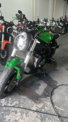 Benelli 752S 750 cc - ფოტო 2