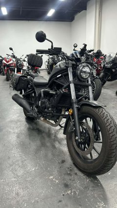 Honda CM300 - ფოტო 1
