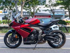 Triumph Daytona 660 - ფოტო 10