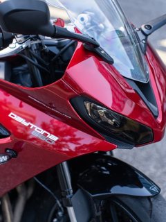Triumph Daytona 660 - ფოტო 12