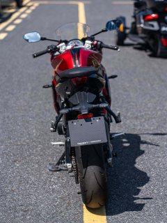 Triumph Daytona 660 - ფოტო 6