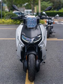 BMW CE 04 - ფოტო 2