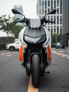 BMW CE 04 - ფოტო 2