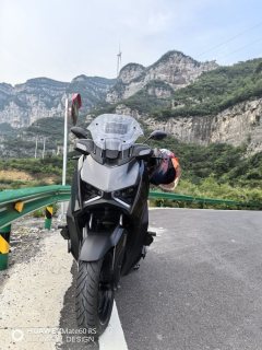 Yamaha XMAX 300 cc - ფოტო 1