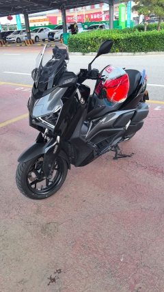 Yamaha XMAX 300 cc - ფოტო 3