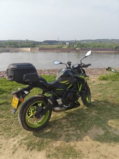 Kawasaki Z650 - ფოტო 2