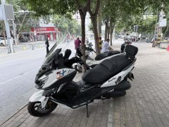 SYM Cruisym 250 - ფოტო 1