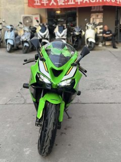 Kawasaki Ninja ZX-6R 650 cc - ფოტო 2