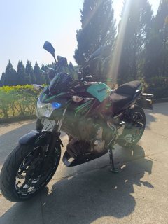 Kawasaki Z650 - ფოტო 1
