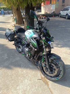 Kawasaki Z650 - ფოტო 2