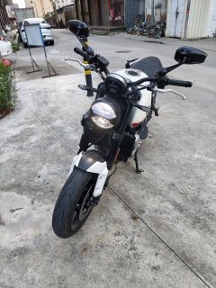 Triumph Trident 660 - ფოტო 4