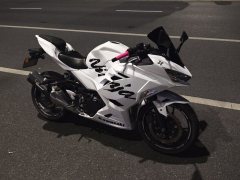 Kawasaki Ninja 400 - ფოტო 1