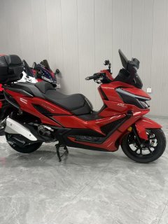 SYM Cruisym 400 - ფოტო 1