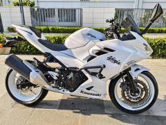 Kawasaki Ninja 400 - фото 1